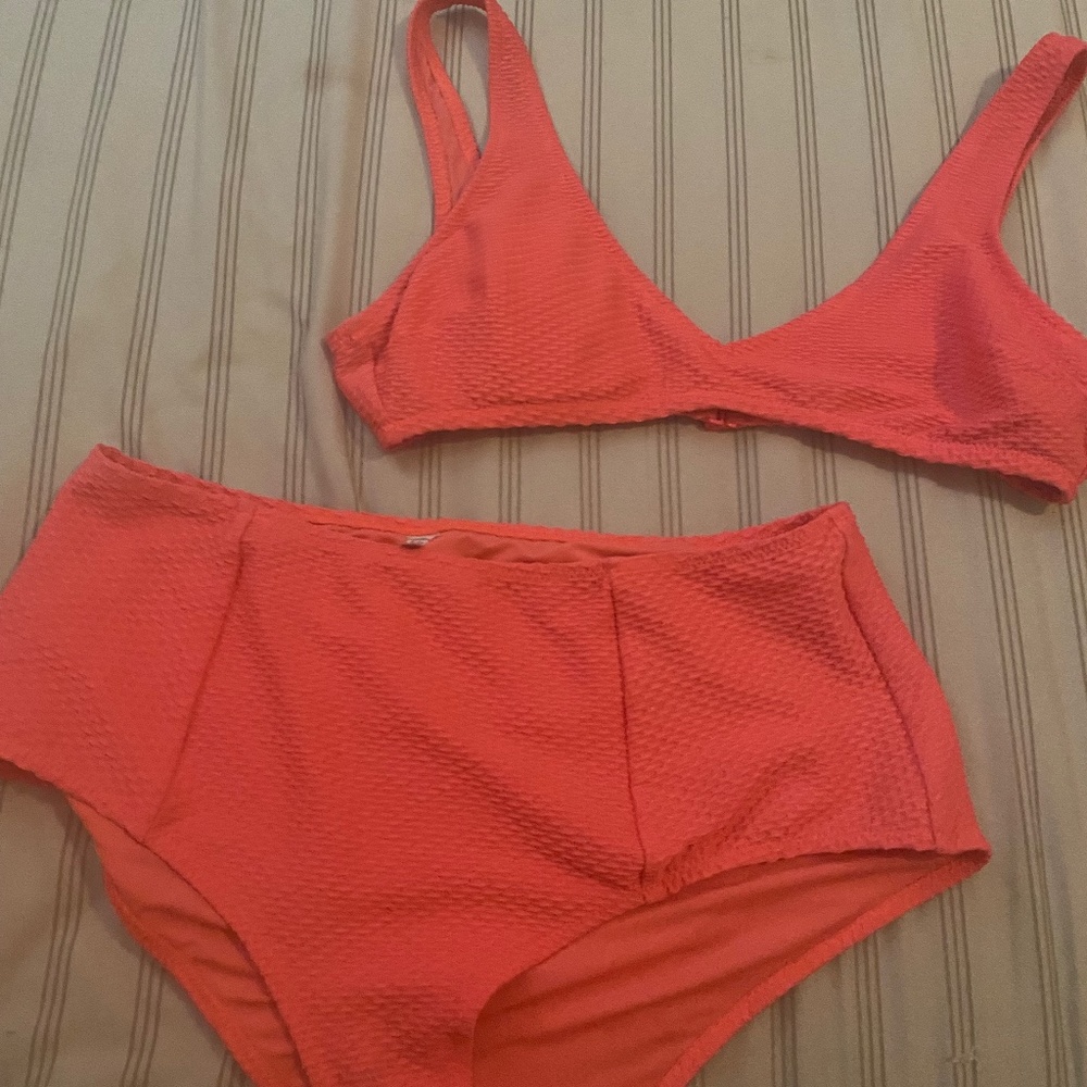 Pink aerie bikini textured size medium
